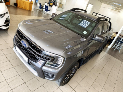 Ford Wildtrak Bi-Turbo 4x4 A/T 2.0L in Botswana