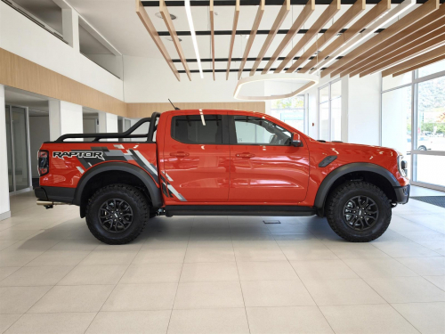 Ford Ranger Raptor 3.0L V6 4x4 A/T in Botswana