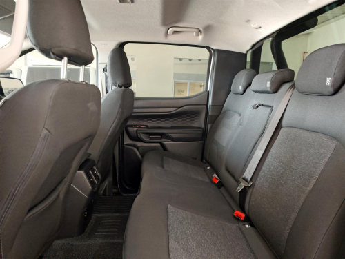 Ford Ranger XL 2.0L A/T in Botswana