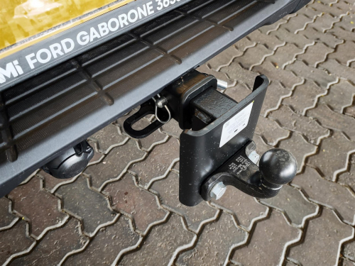 Ford Ranger XL 2.0L A/T in Botswana