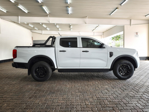 Ford Ranger XL 2.0L A/T in Botswana