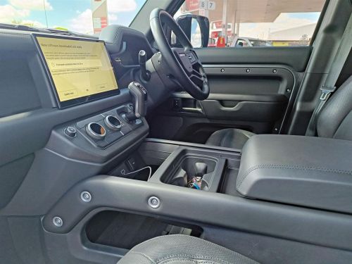 Land Rover Defender 110 3.0L in Botswana