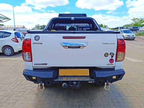 Toyota Hilux Legend 50 2.8GD-6 4x4 A/T in Botswana