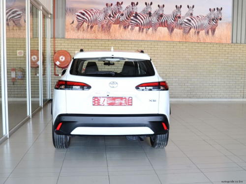 Toyota Corolla Cross 1.8 XS HEV A/T in Botswana