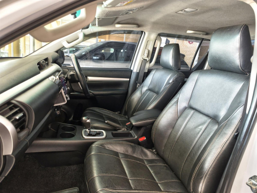 Toyota Hilux Raider 2.8GD-6 A/T 4x2 in Botswana