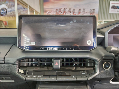 Toyota Hilux Raider 2.8GD-6 A/T in Botswana