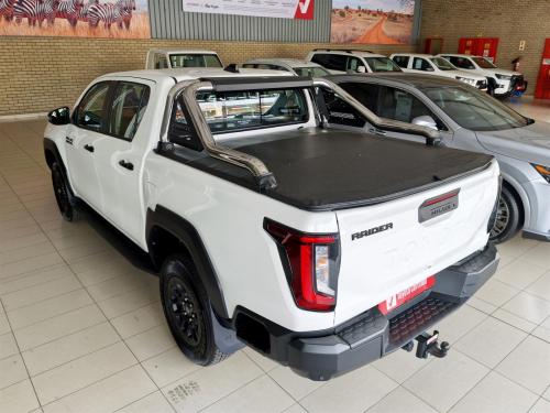 Toyota Hilux Raider 2.8GD-6 A/T in Botswana