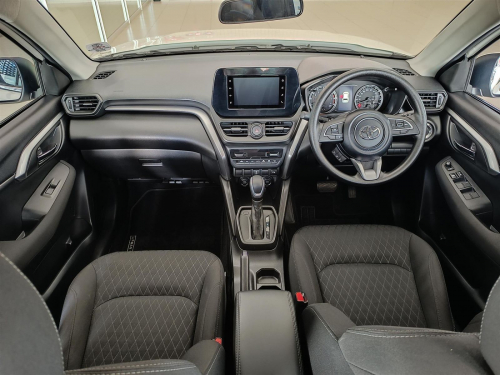 Toyota Urban Cruiser 1.5 XR in Botswana