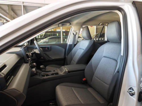 Toyota RAV4 2.5 HEV GX in Botswana