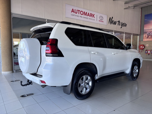 Toyota Land Cruiser  PRADO 2.8 GD-6 TX in Botswana