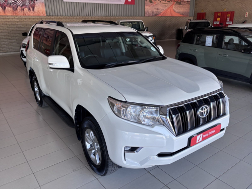 Toyota Land Cruiser  PRADO 2.8 GD-6 TX in Botswana