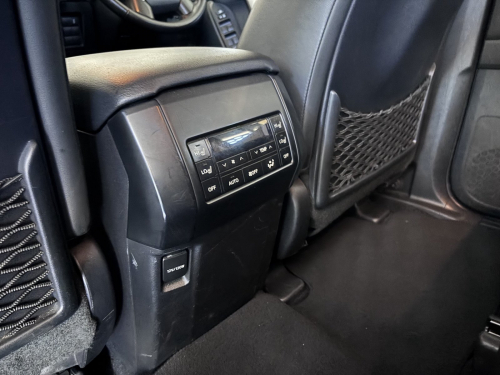 Toyota Land Cruiser  PRADO 2.8 GD-6 TX in Botswana