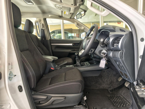 Toyota Hilux Raider 2.4GD-6 4x4 in Botswana