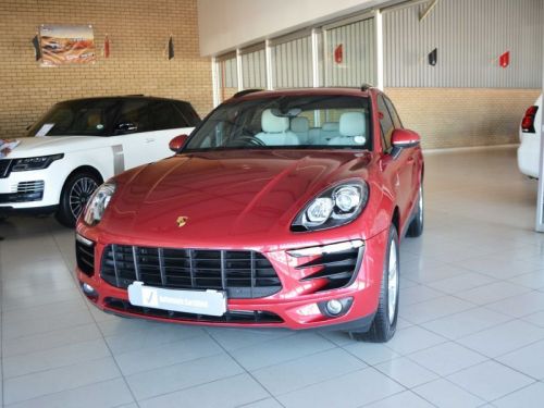 Porsche Macan S in Botswana