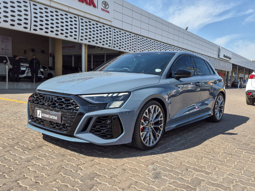 Pre-owned Audi RS3 Sportback Quattro S tronic for sale in 