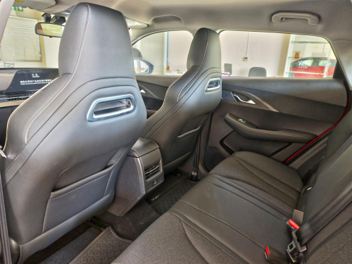 Omoda C5 Style X 1.5T in Botswana