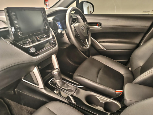 Toyota Corolla Cross 1.8L XS HEV in Botswana