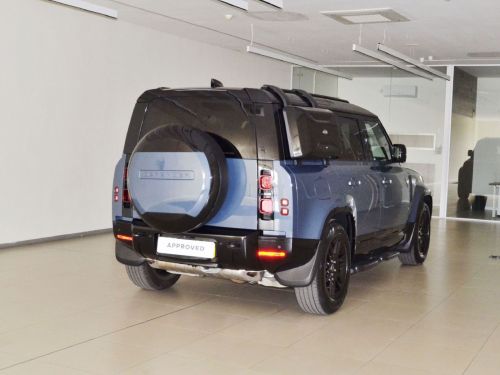 Land Rover Defender D250 X Dynamic SE in Botswana