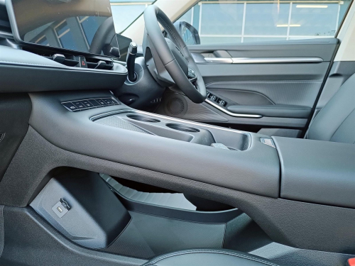 Haval H6 1.5T HEV DHT Ultra Luxury in Botswana