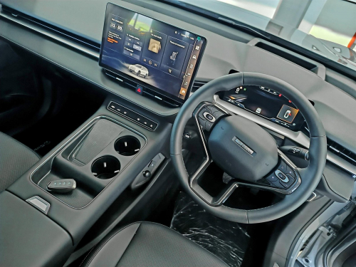 Haval H6 1.5T HEV DHT Ultra Luxury in Botswana