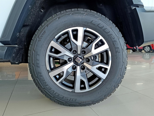 GWM Tank 300 2.4TD Ultra Luxury 4x4 AT in Botswana