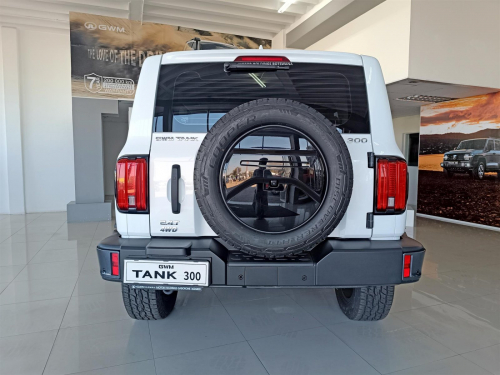 GWM Tank 300 2.4TD Ultra Luxury 4x4 AT in Botswana