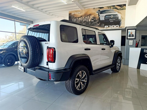 GWM Tank 300 2.4TD Ultra Luxury 4x4 AT in Botswana