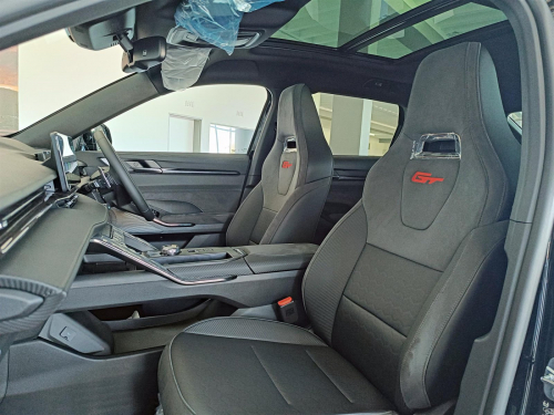 Haval H6 GT 2.0T Super Luxury 4WD in Botswana