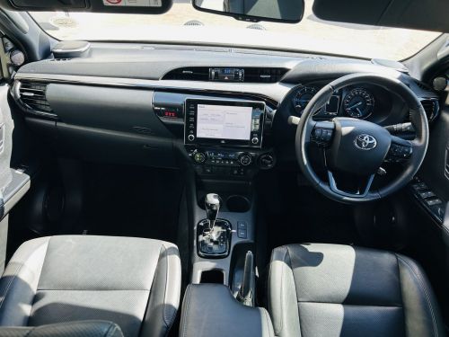 Toyota Hilux Legend RS in Botswana