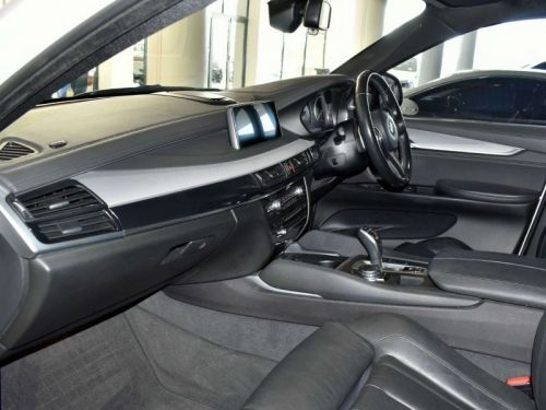 BMW X6 XDrive 40D in Botswana