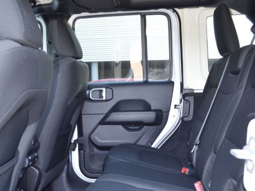 Jeep Wrangler Sahara Unlimited V6 in Botswana