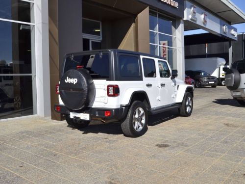 Jeep Wrangler Sahara Unlimited V6 in Botswana