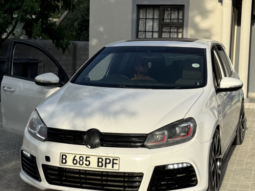 Volkswagen GTI 6 in Botswana