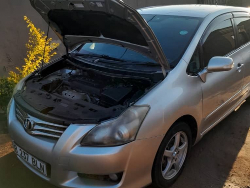 Toyota Blade in Botswana