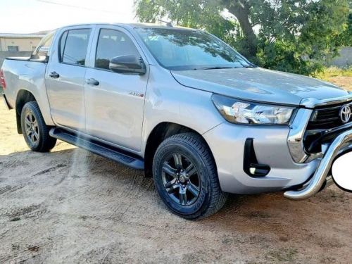 Toyota Hilux GD6 2.4 4X4 in Botswana