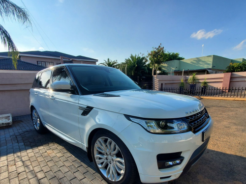 Range Rover Sport in Botswana