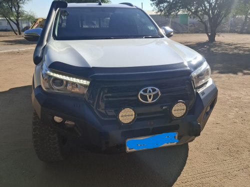 Toyota Hilux 2.8 GD 6 Legend 50 Club Cab 4 x 4 in Botswana