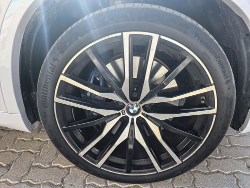 BMW X5 M30D in Botswana