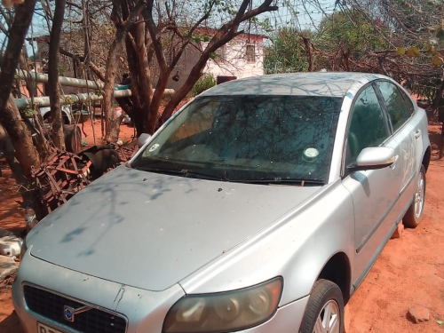 Volvo S40 in Botswana