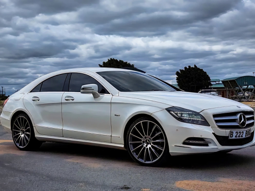 Mercedes-Benz Cls350 in Botswana