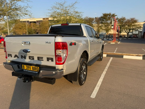 Ford Ranger 4x4 in Botswana