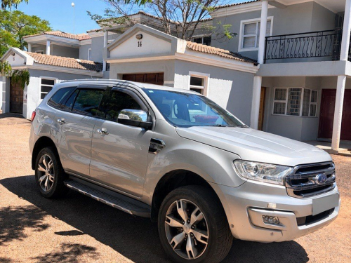 Pre-owned Ford Everest 3.2 Limited for sale in 