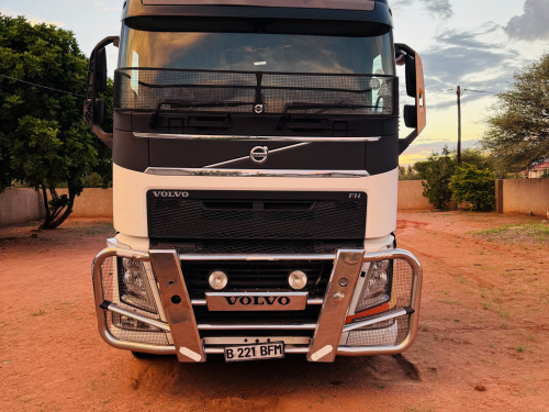Pre-owned Volvo FH480 for sale in 
