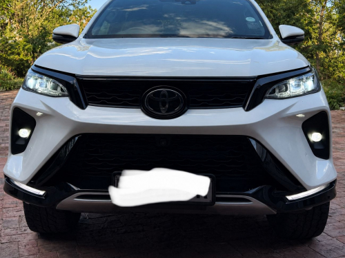 Toyota Fortuner 2.8 GD6 VX  4x4 in Botswana