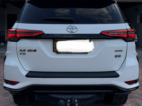 Toyota Fortuner 2.8 GD6 VX  4x4 in Botswana
