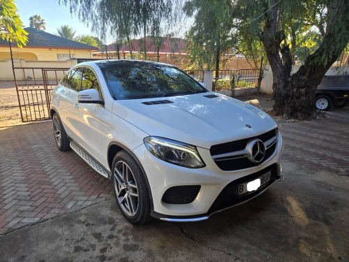 Pre-owned Mercedes-Benz GLE 350d 4Matic for sale in 