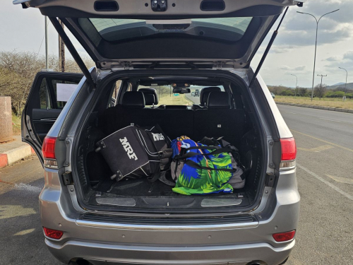 Jeep Grand Cherokee (Overland) in Botswana